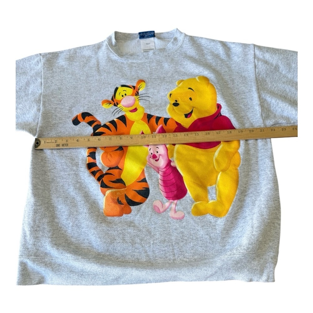Pooh Sweatshirt Adult Size M/L Gray Vintage 90s Crew Neck Winnie Tiger Piglet - Picture 6 of 9